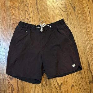 Vuori Cruise Boardshorts Men’s XL Black Swim Trunks Quick Dry Elastic Waist V330
